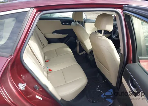 2018 Honda Clarity Plug-In Hybrid Touring from USA, damaged, VIN JHMZC5F3XJC001913